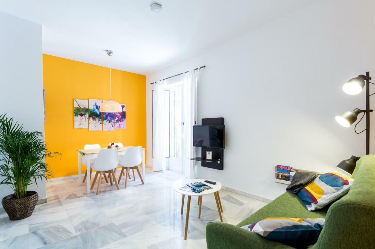 Uniko Home Sevilla Exterior foto